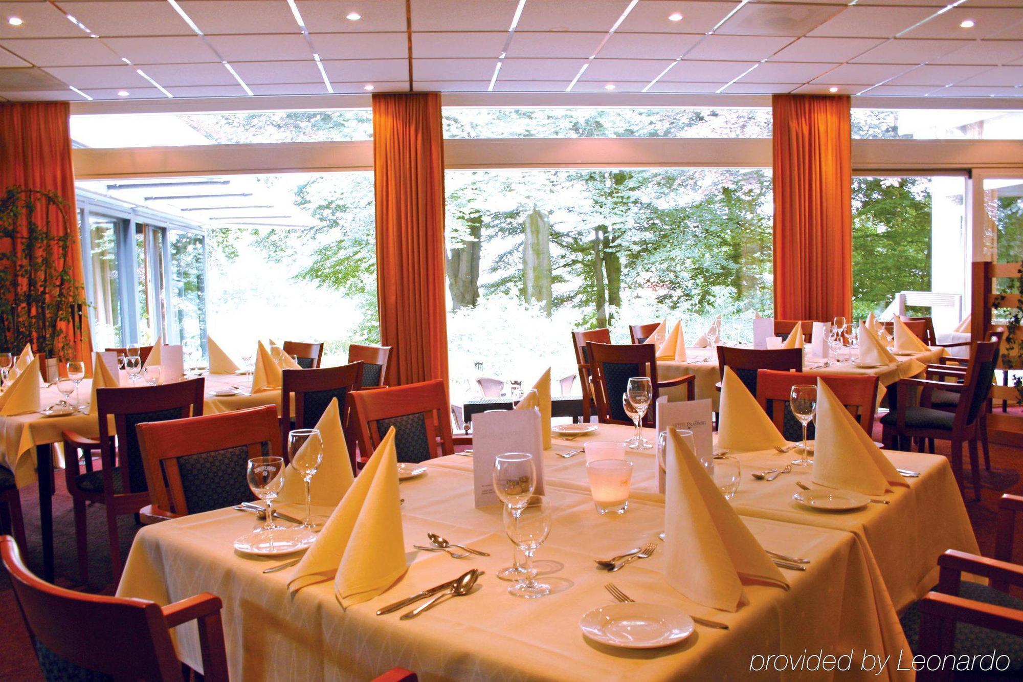 Fletcher Hotel-Restaurant Paasberg Lochem Restoran gambar